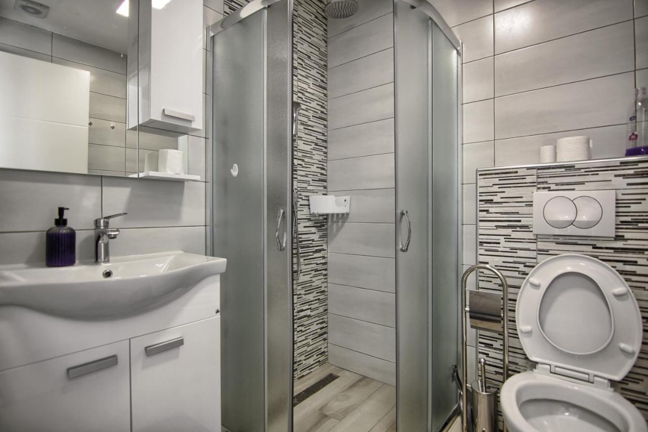 Rooms Dragica Pakoštane Exterior foto